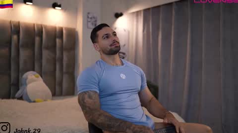 john online show from December 15, 11:09 pm