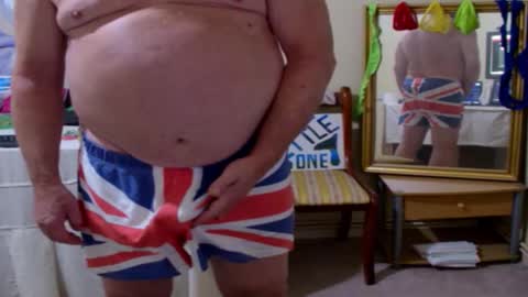 JOHN online show from September 27, 6:46 pm