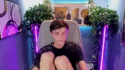 John online show from November 29, 1:14 pm