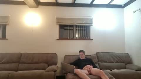 johnathan_stuart33 online show from March 23, 11:31 pm