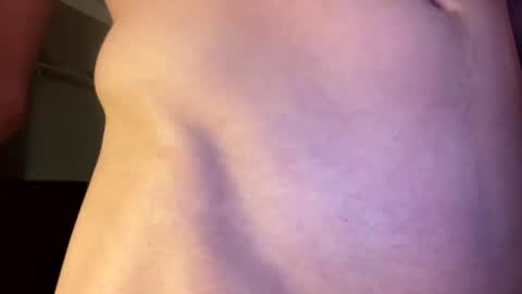 Snapshot of johnblou chatting on January 23, 4:30 am johnblou online show from January 23, 4:30 am