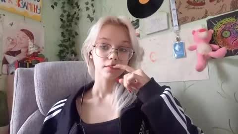 Toi online show from April 5, 11:07 am