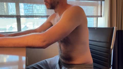 J online show from September 19, 1:45 pm