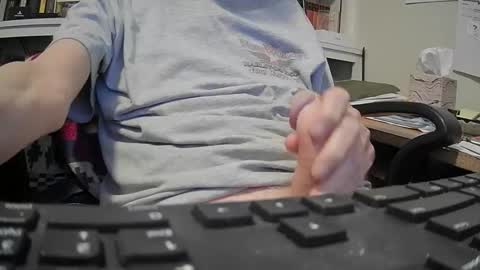 Snapshot of johngp777 chatting on March 31, 12:27 pm johngp777 online show from March 31, 12:27 pm