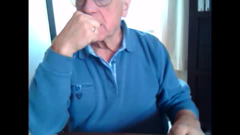 johnjohn6226 online show from October 6, 9:40 am