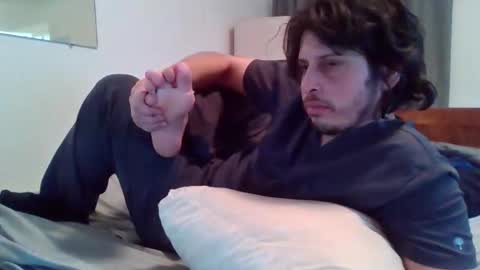 johnjohn online show from November 15, 12:30 am