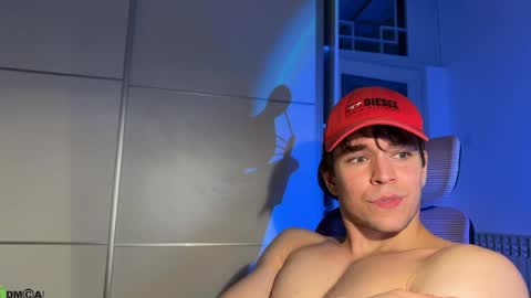 Johnny online show from March 26, 8:58 pm