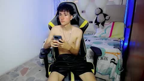 johnny_cagee online show from November 21, 6:01 am