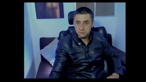 Snapshot of johnny_seens1 chatting on November 16, 9:20 pm Johnny online show from November 16, 9:20 pm