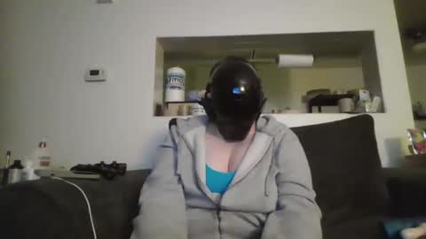 Snapshot of johnnyadepth chatting on September 18, 2:02 am johnnyadepth online show from September 18, 2:02 am