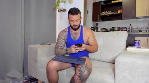 JOHNNY online show from December 8, 8:58 pm