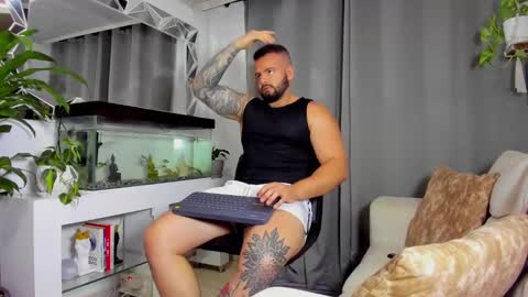 JOHNNY online show from January 16, 11:48 pm