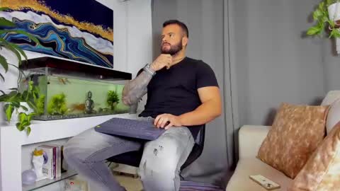 JOHNNY online show from January 27, 11:54 pm