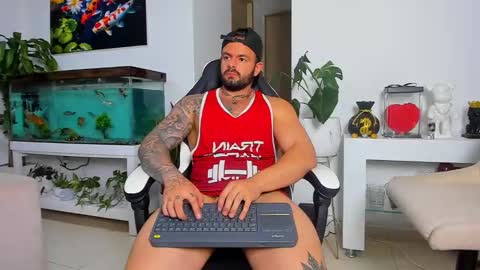 JOHNNY online show from October 4, 2:09 am