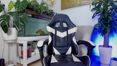 JOHNNY online show from March 20, 2:05 am