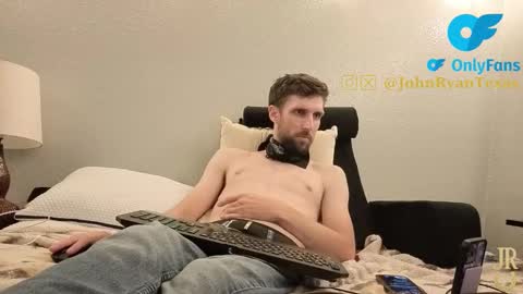 Give John Ryan A Thumbs Up online show from November 18, 5:01 am