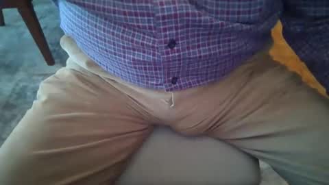 Snapshot of johnxxx549 chatting on January 21, 1:11 pm johnxxx549 online show from January 21, 1:11 pm