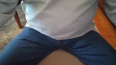 Snapshot of johnxxx549 chatting on January 23, 1:13 pm johnxxx549 online show from January 23, 1:13 pm