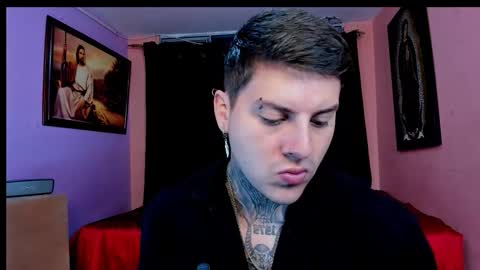 Johny online show from December 1, 5:12 am