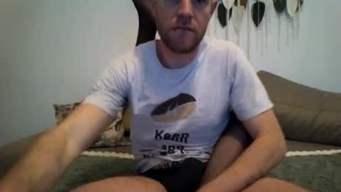 jojo19844 online show from April 7, 4:07 pm