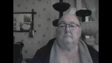 Snapshot of jojo60000529566 chatting on January 6, 10:26 pm jojo60000529566 online show from January 6, 10:26 pm