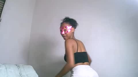 jojoolie online show from December 17, 11:27 am