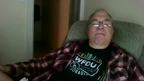 Snapshot of joker5339 chatting on April 25, 12:52 pm joker5339 online show from April 25, 12:52 pm