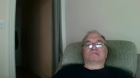 Snapshot of joker5339 chatting on May 17, 1:18 pm joker5339 online show from May 17, 1:18 pm