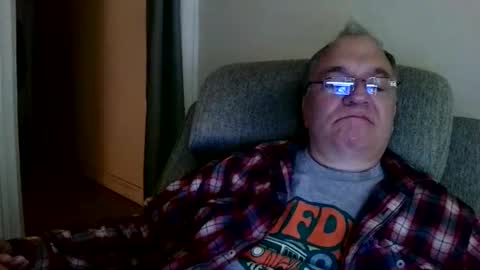 Snapshot of joker5339 chatting on May 24, 11:59 am joker5339 online show from May 24, 11:59 am