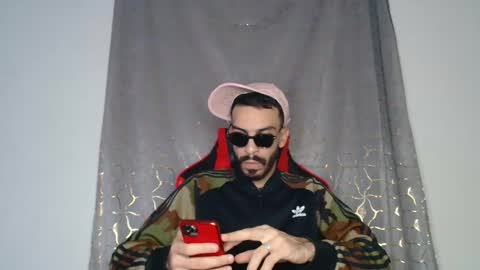 ALICEARABIAN online show from November 18, 1:00 am