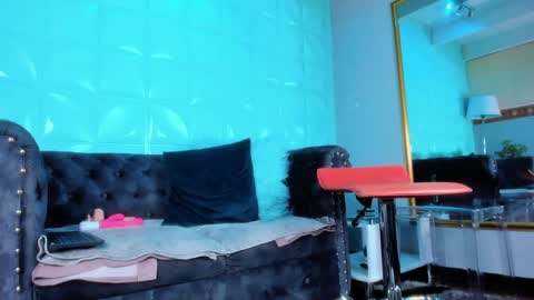 Jolie online show from February 5, 3:52 pm