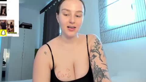 Jolie  My snapchat got deleted. If you were subscribed dm me my former username or scroll down and click on snapchat media online show from July 9, 6:28 am
