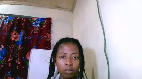 Snapshot of joliekah27 chatting on January 22, 6:10 pm joliekah27 online show from January 22, 6:10 pm