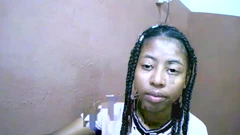 Snapshot of joliekah27 chatting on February 28, 5:37 am joliekah27 online show from February 28, 5:37 am