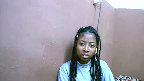 Snapshot of joliekah27 chatting on March 1, 8:21 pm joliekah27 online show from March 1, 8:21 pm