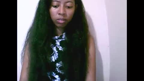joliekah27 online show from April 28, 7:13 am