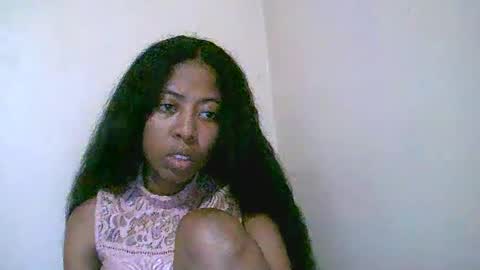 joliekah27 online show from May 9, 8:19 am