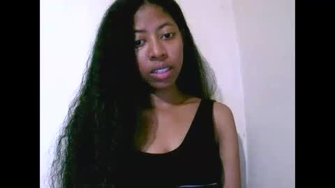 joliekah27 online show from May 13, 7:22 pm