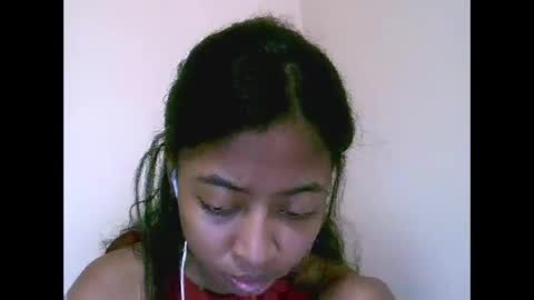 joliekah27 online show from May 18, 7:47 am