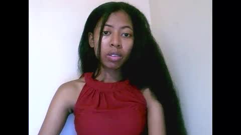 joliekah27 online show from May 19, 6:53 am
