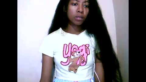 joliekah27 online show from May 25, 2:56 pm
