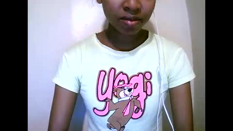 joliekah27 online show from May 26, 6:31 am