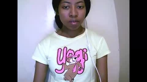 joliekah27 online show from May 27, 8:06 pm
