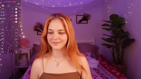 Snapshot of jolly_bean chatting on January 30, 5:30 am Polly online show from January 30, 5:30 am