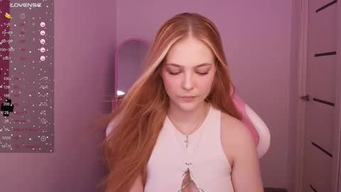 Snapshot of jolly_bean chatting on February 24, 8:38 am Polly online show from February 24, 8:38 am