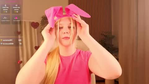 Snapshot of jolly_bean chatting on February 15, 7:51 am Polly online show from February 15, 7:51 am