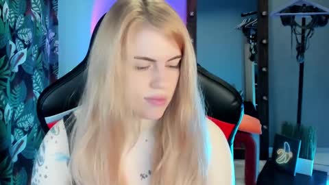 Jolly online show from January 25, 2:47 am