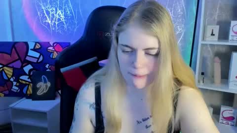 Jolly online show from March 3, 2:50 am