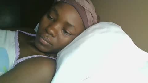 jollynabeb online show from November 19, 9:48 pm