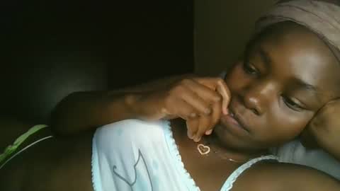 jollynabeb online show from December 2, 8:59 pm